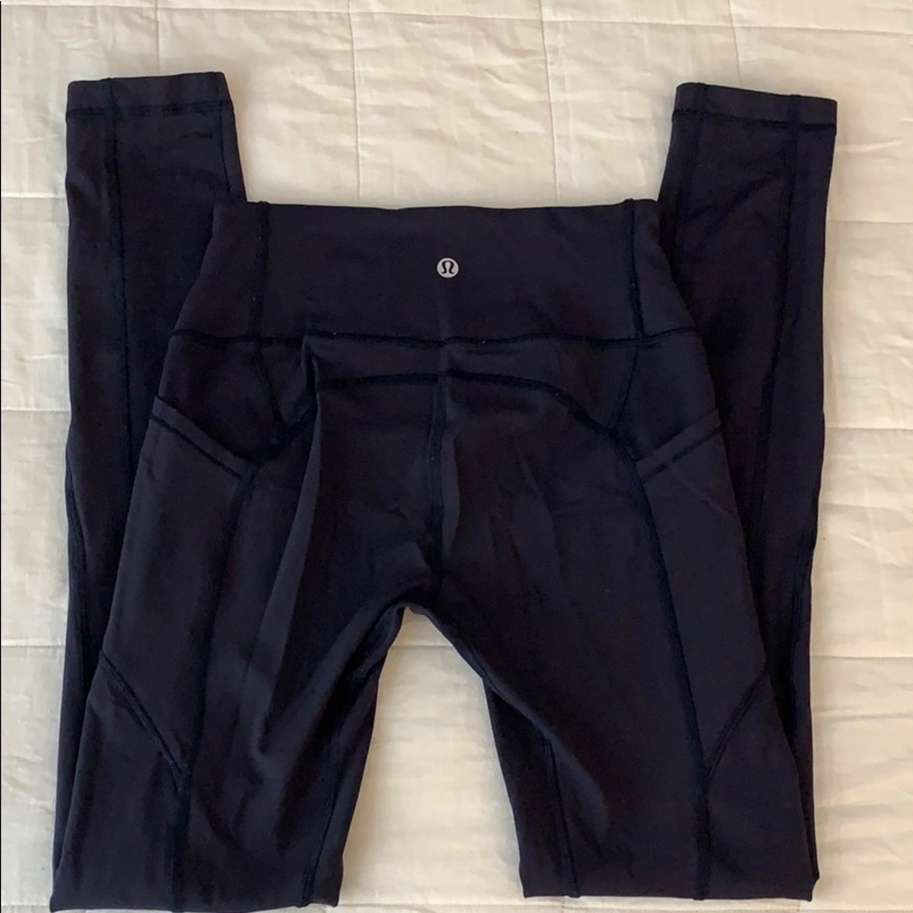 Lululemon : All the right places Tight